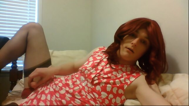Canadian Amateur Gurl amateur canadian crossdressing